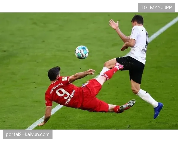 官方:因心律不齐问题,门兴格拉德巴赫后卫板仓滉提前结束本赛季 官方:因心律不齐问题,门兴格拉德巴赫后卫板仓滉提前结束本赛季